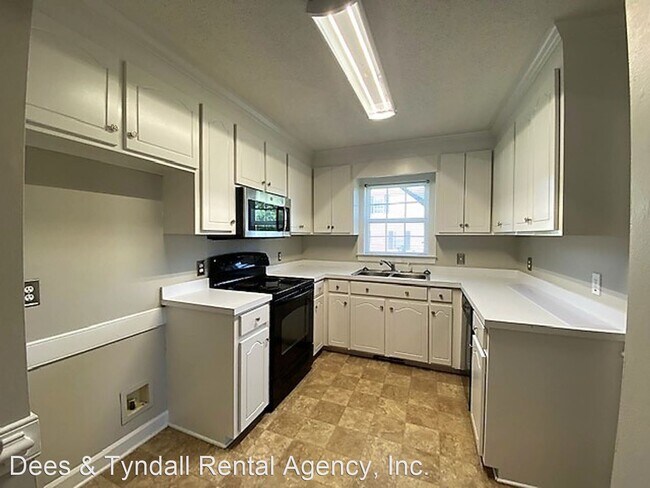 Building Photo - 4 br, 3 bath House - 110 Cambridge Dr