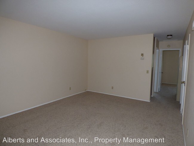 Building Photo - 444 S Lincoln Ave