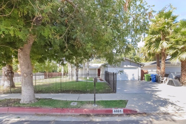 Building Photo - 6801 Sale Ave