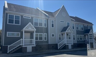 Building Photo - 4988 Burkhalter Rd