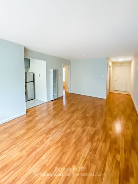 Building Photo - 1276 46th Ave