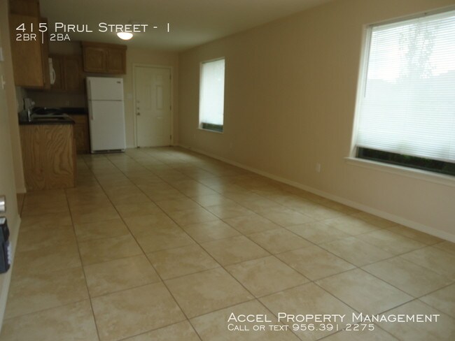 Building Photo - $250 off 1st month's Rent Move-in special