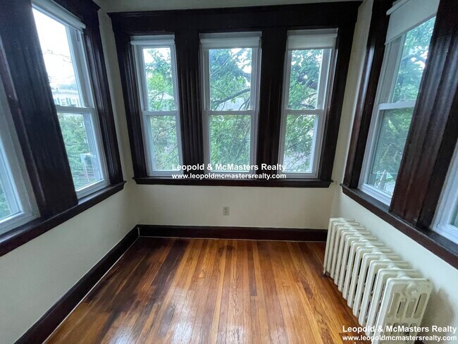 Building Photo - 65 Tremont St