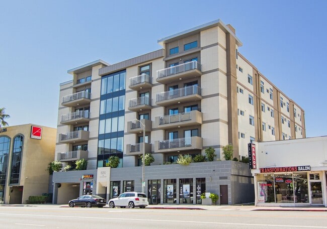 Building Photo - Live on the Boulevard Apartments in Sherma...