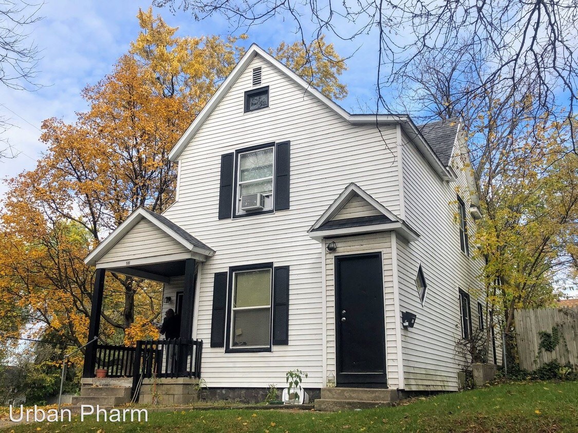 Primary Photo - 101 Quimby St NE
