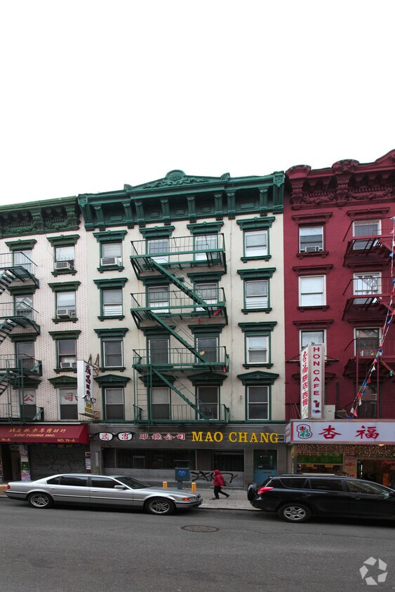 Foto del edificio - 72 Mott St