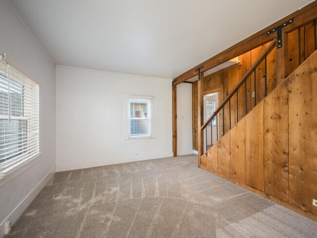 Foto del edificio - Cute, classic 3/2 home- westside Paso Robles