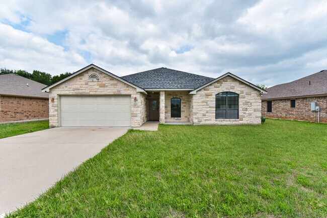 Building Photo - 9700 Taylor Renee Dr