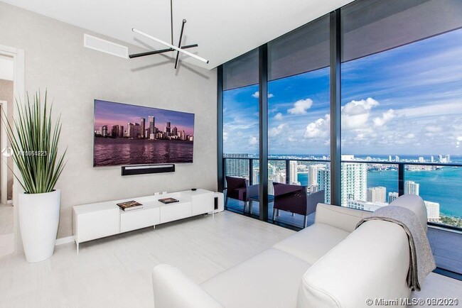 Foto del edificio - 1000 Brickell Plaza