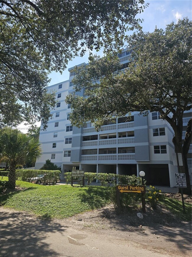 Foto del edificio - 3301 Spanish Moss Terrace