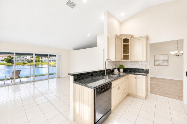 Building Photo - 9581 Tavernier Dr