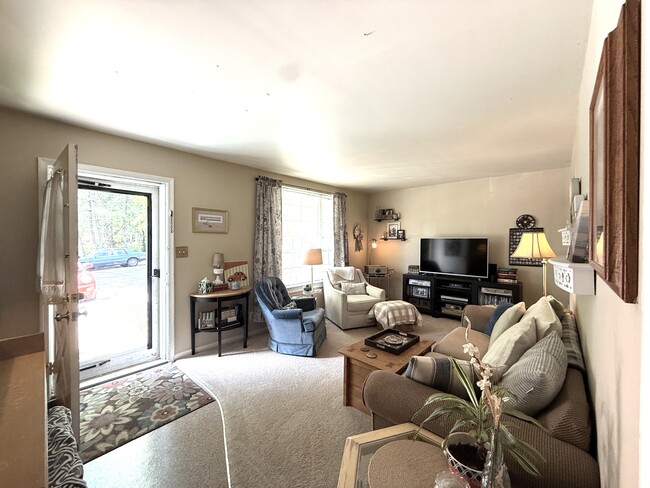Foto del edificio - 103 Doncaster Ln