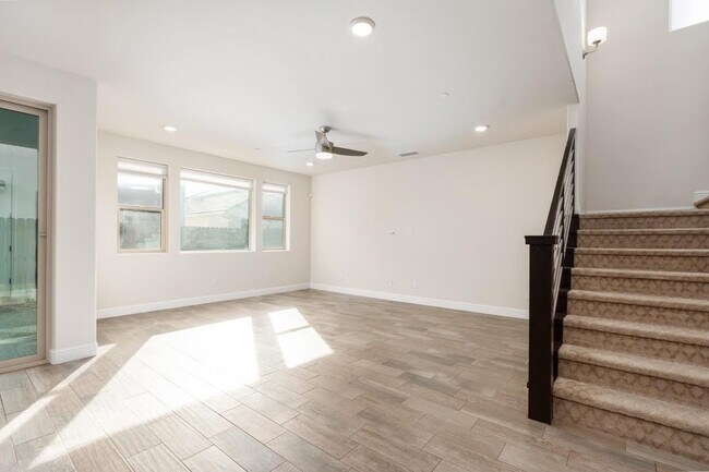 Foto del edificio - 1383 E Via Azzurra Way