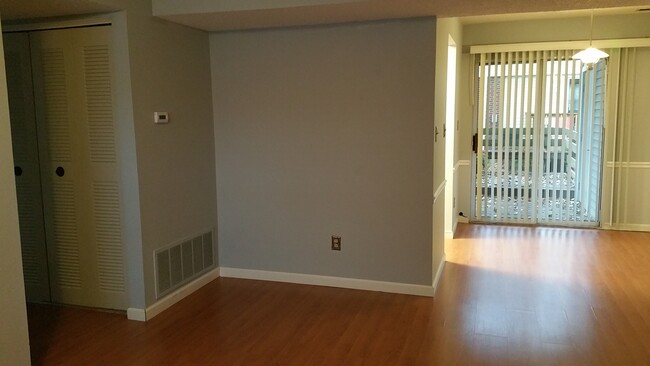 Living Room - 1441 Bluebird Terrace