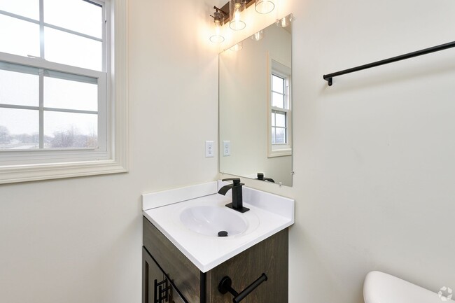Interior Photo - Creekwood Townhomes