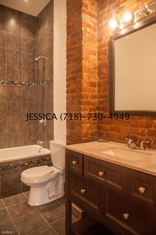 Building Photo - 183 Troutman St