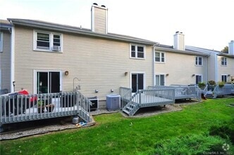 Building Photo - 507 Carlton Ln