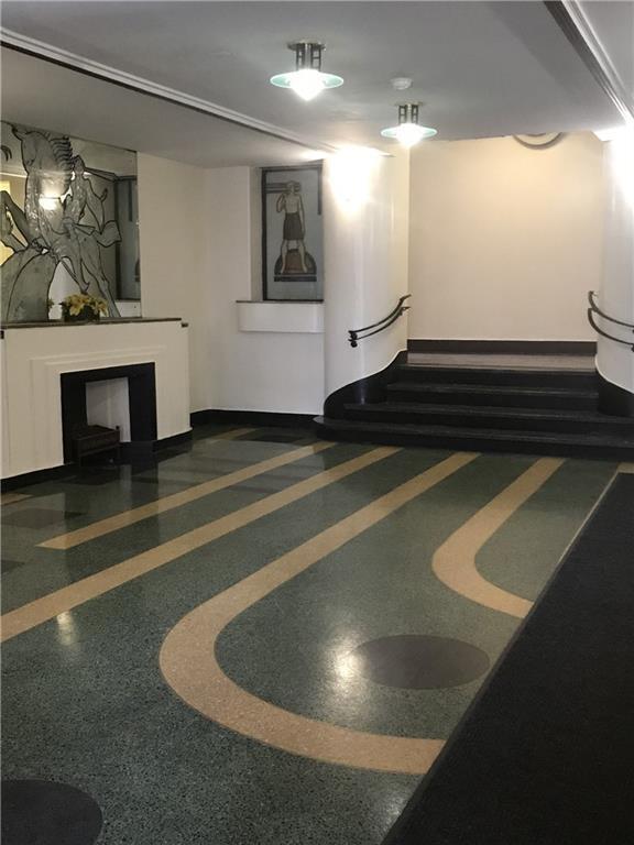 Foto del edificio - 1680 Ocean Ave