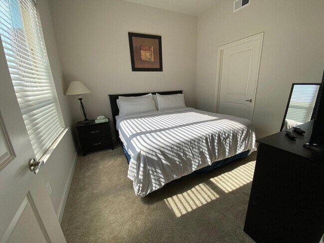 Foto del edificio - 13350 Dallas Pkwy