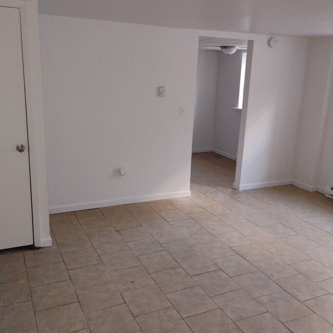 Foto del edificio - 190-192 S Allen Street - 6