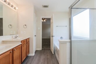 Building Photo - 24514 Kestrel View