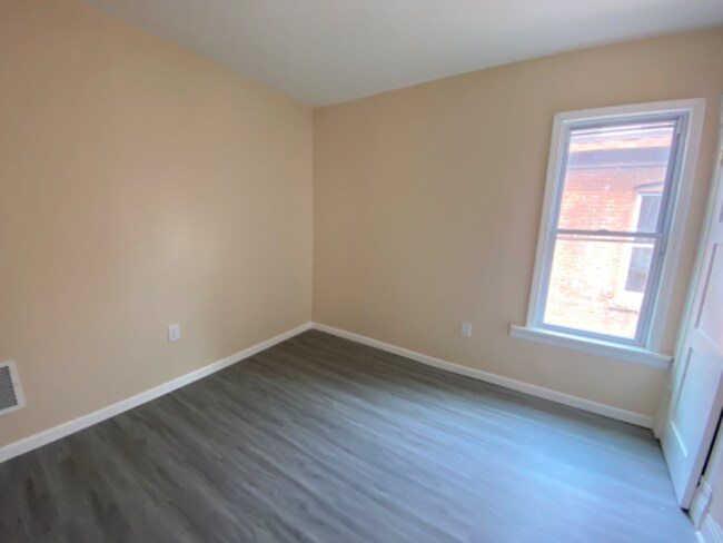 Foto del edificio - 903 Nichols St