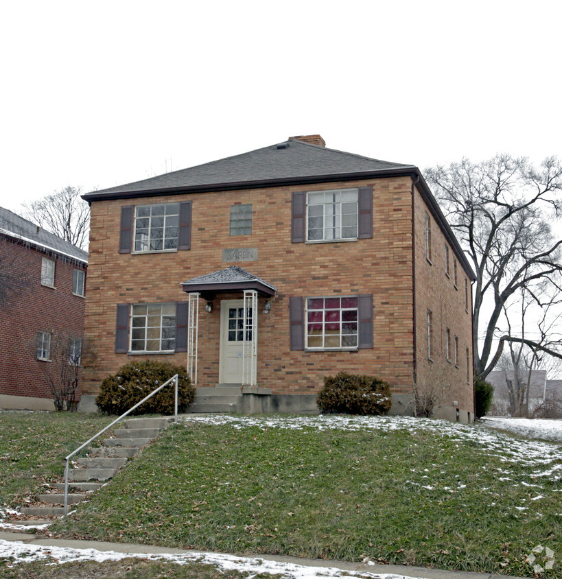 Primary Photo - 211 Ryburn Ave