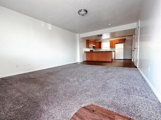 Foto del edificio - 2565 W 500 N