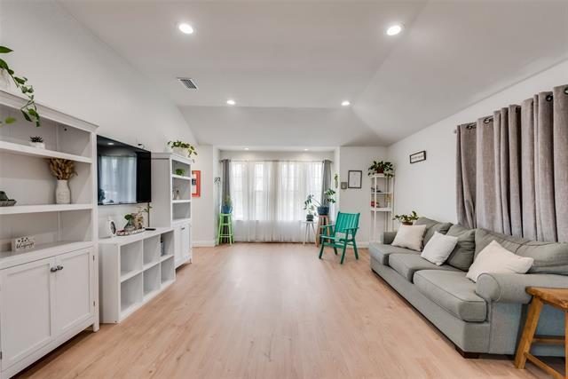 Foto del edificio - 2309 Ember Lee Dr