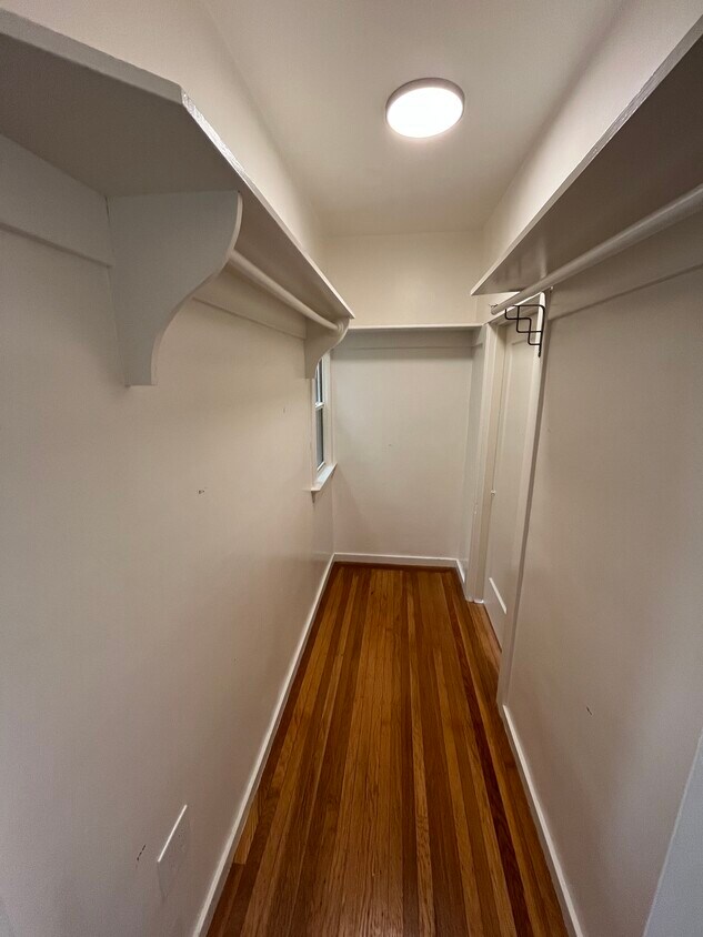 1 of 2 closets - 3033 Franklin St