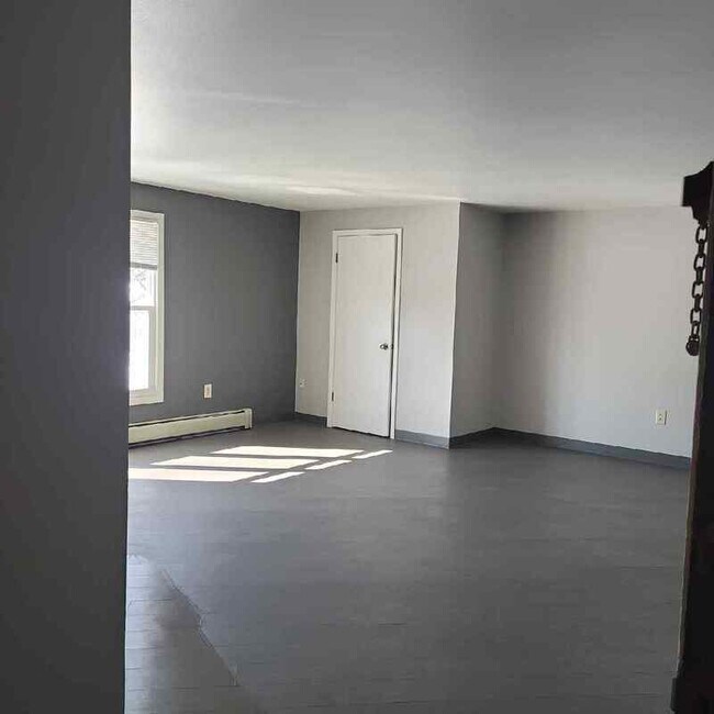 Foto del edificio - 401 S Van Buren St