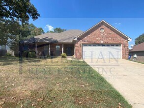 Building Photo - 158 Ridgeland Dr