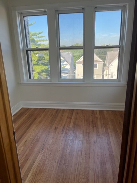 Foto del edificio - 2336 N Monticello Ave