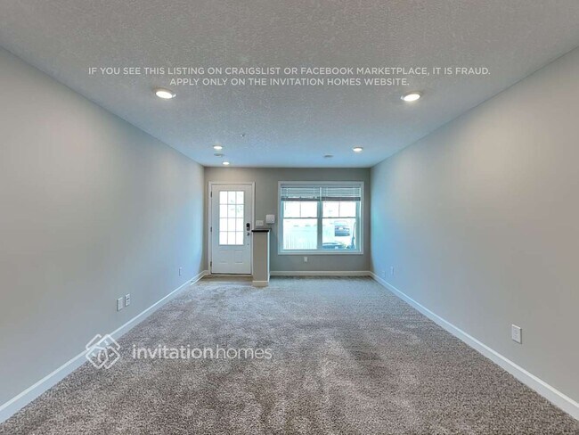 Foto del edificio - 10926 Zest St NE