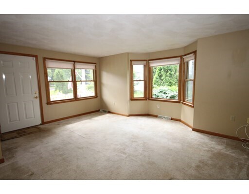 Foto principal - 18 Evergreen Cir