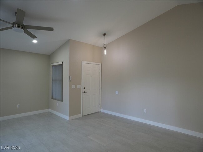 Building Photo - 8221 James Grayson Dr