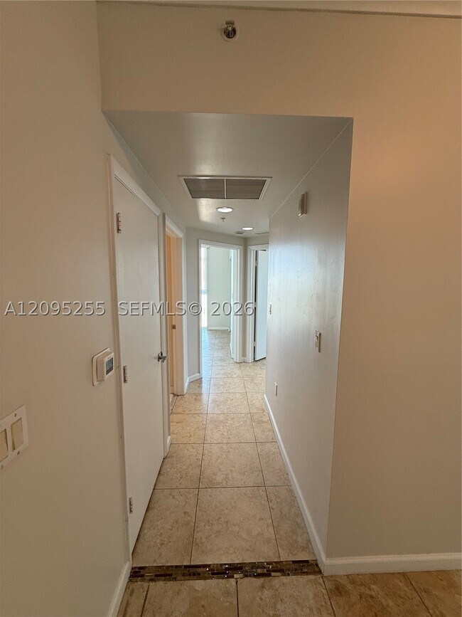 Building Photo - 7270 SW 89th St