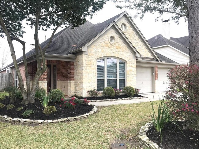 Foto del edificio - 420 Laddingford Ln