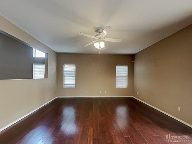 Building Photo - 10117 W Luxton Ln