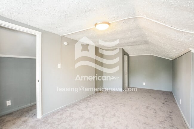 Foto del edificio - 1838 E Calvert St