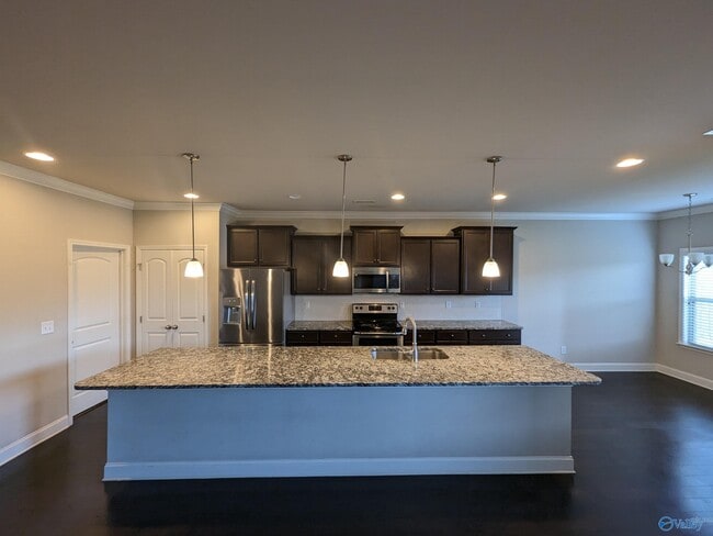 Building Photo - 261 Brighton Park Way
