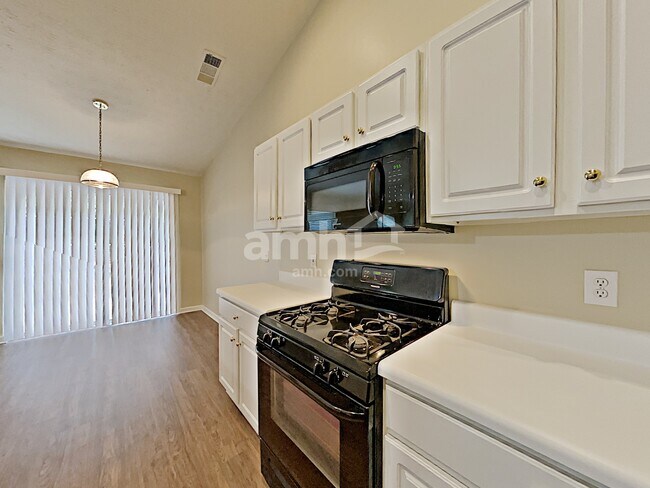 Foto del edificio - 2949 Jasmine Brook Ct