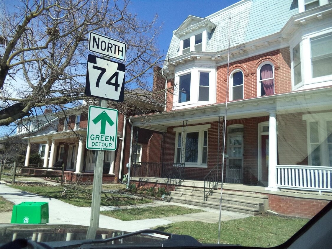 Primary Photo - 503 Carlisle Ave