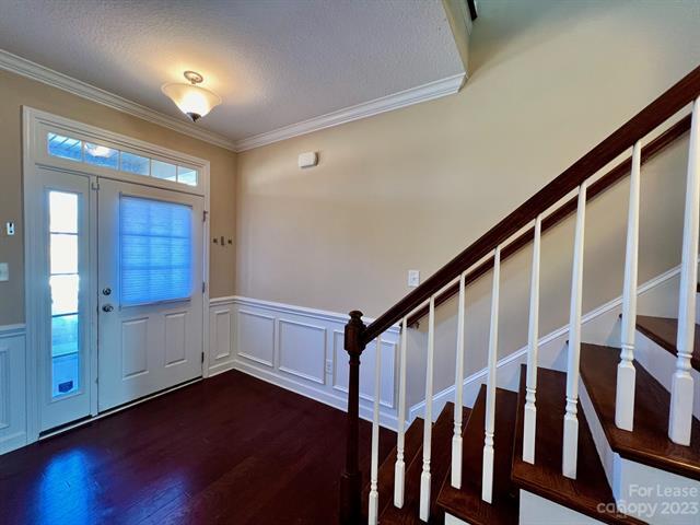 Building Photo - 109 Community Park Ln