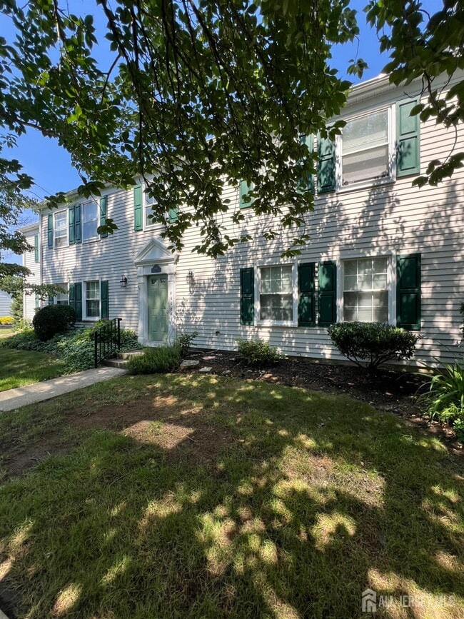 Building Photo - 605 Winchester Ln