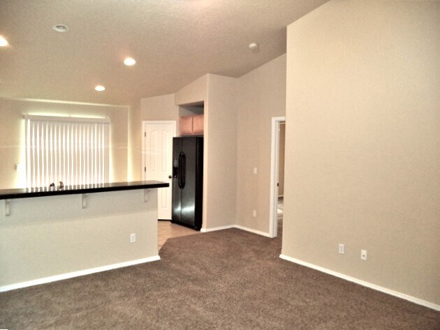 Building Photo - 9683 W Rustica Dr