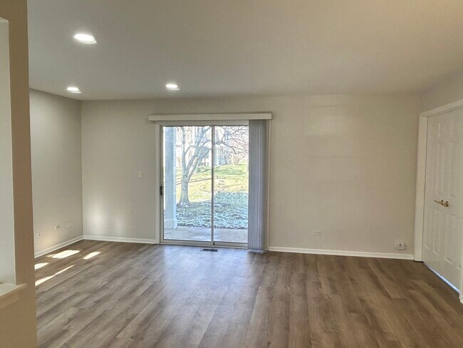 Building Photo - 2116 Southwind Cir