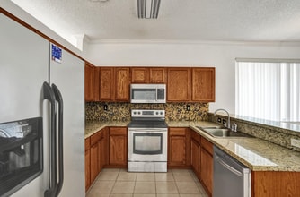 Building Photo - 3717 Pebblebrook Manor