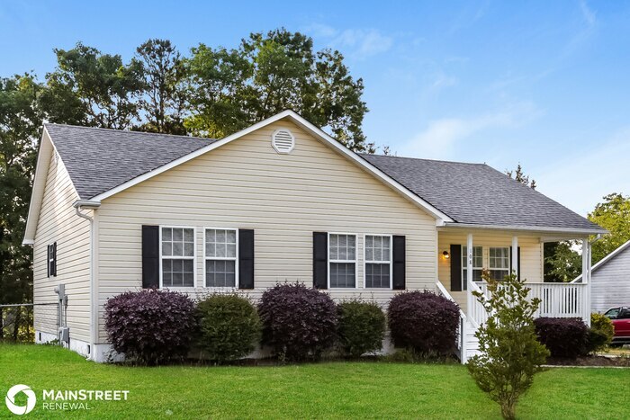 Primary Photo - 108 HIDDEN HILLS DR, THOMASVILLE, NC 27360
