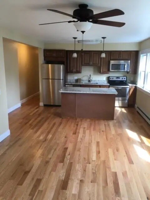 Foto principal - 902 Tulip St